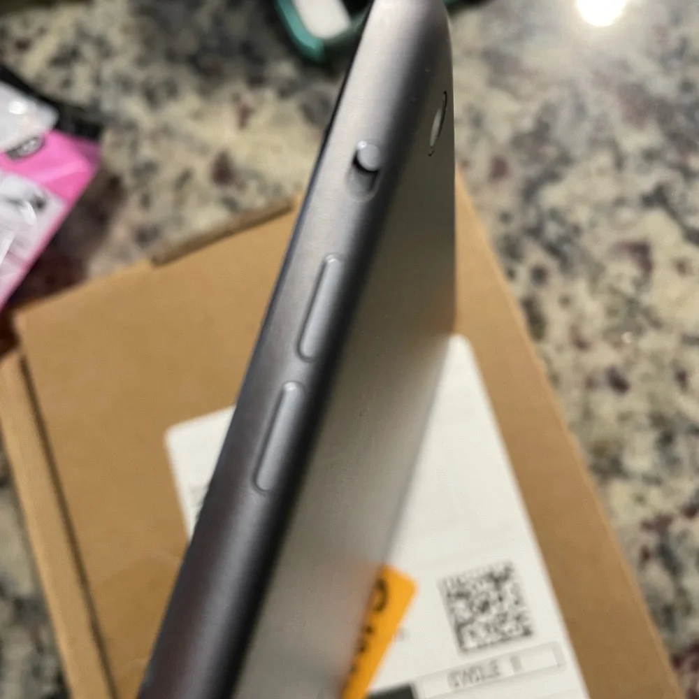 Apple Ipad Air 1st Gen iPad - Space Gray